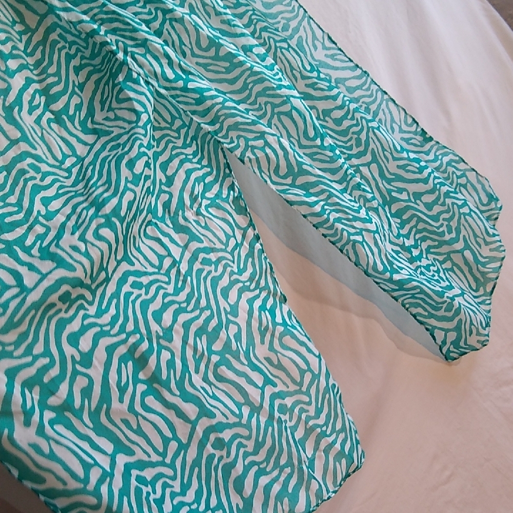 large green/white print long scarf